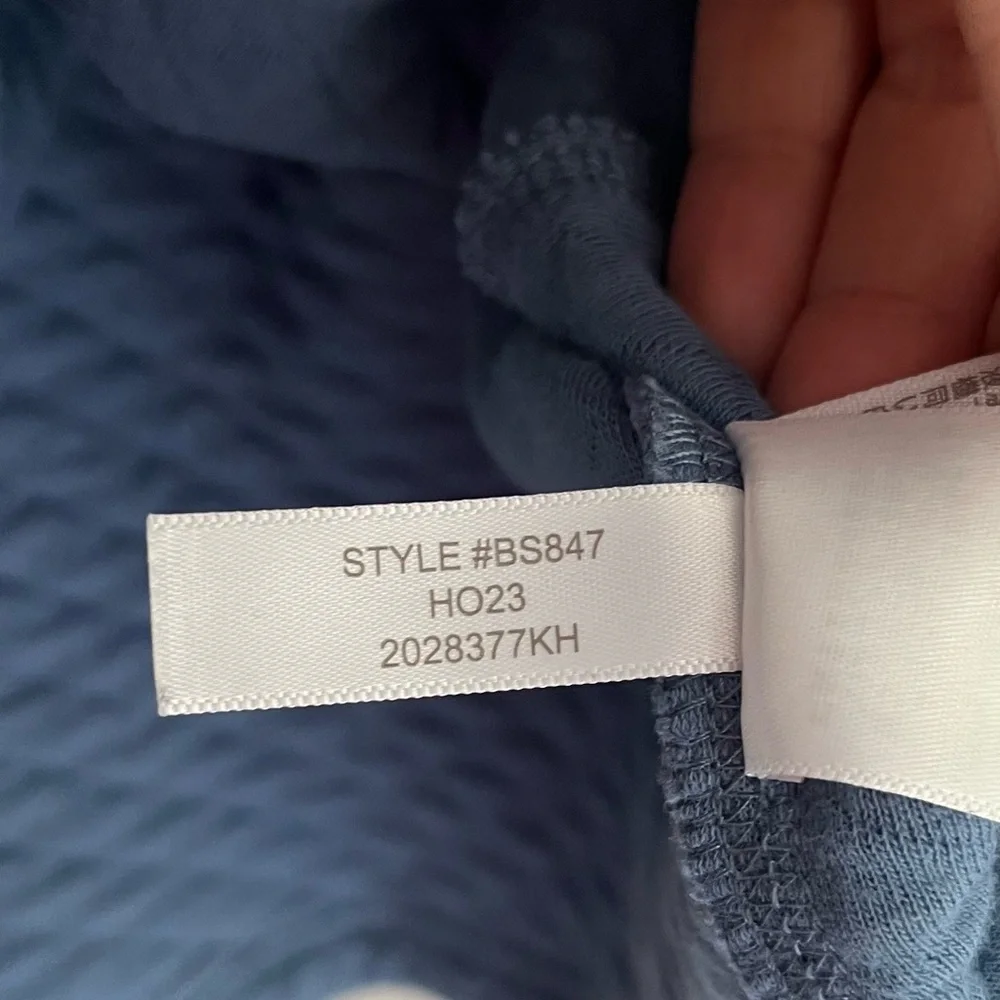 J. Crew Blue Zip Up Quilted Sweatshirt size Medium